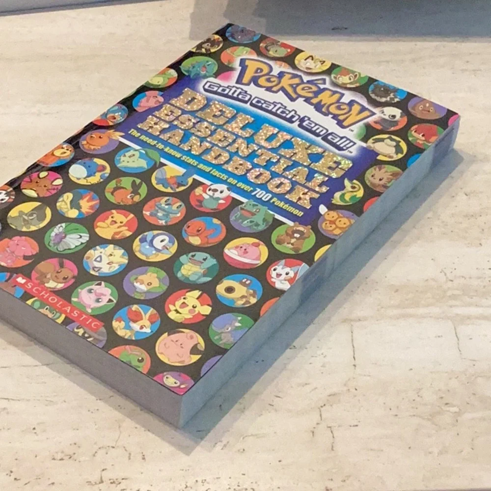 Pokemon Deluxe Essential Handbook Book Stats & Facts Guide 2015 Scholastic